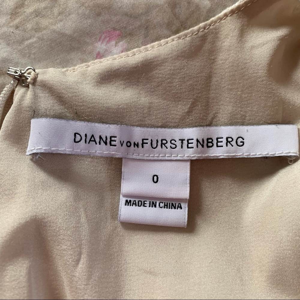 Diane von Furstenberg Jeannie Skater Style Dress Size 0 - Picture 3 of 7